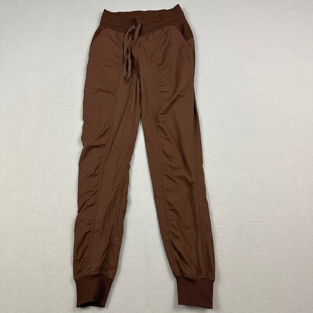 Lululemon Pants Women 0 Roasted Brown Solid Dance Studio Joggers Mid Rise Swift